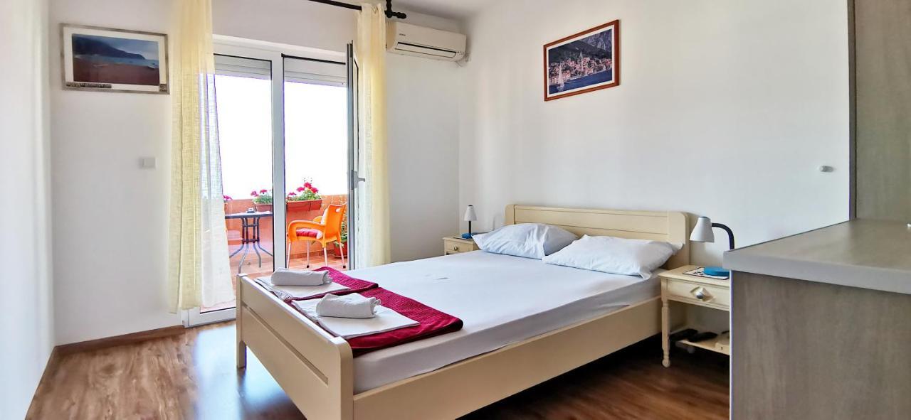 Jovana Sea View Pensionat 3*