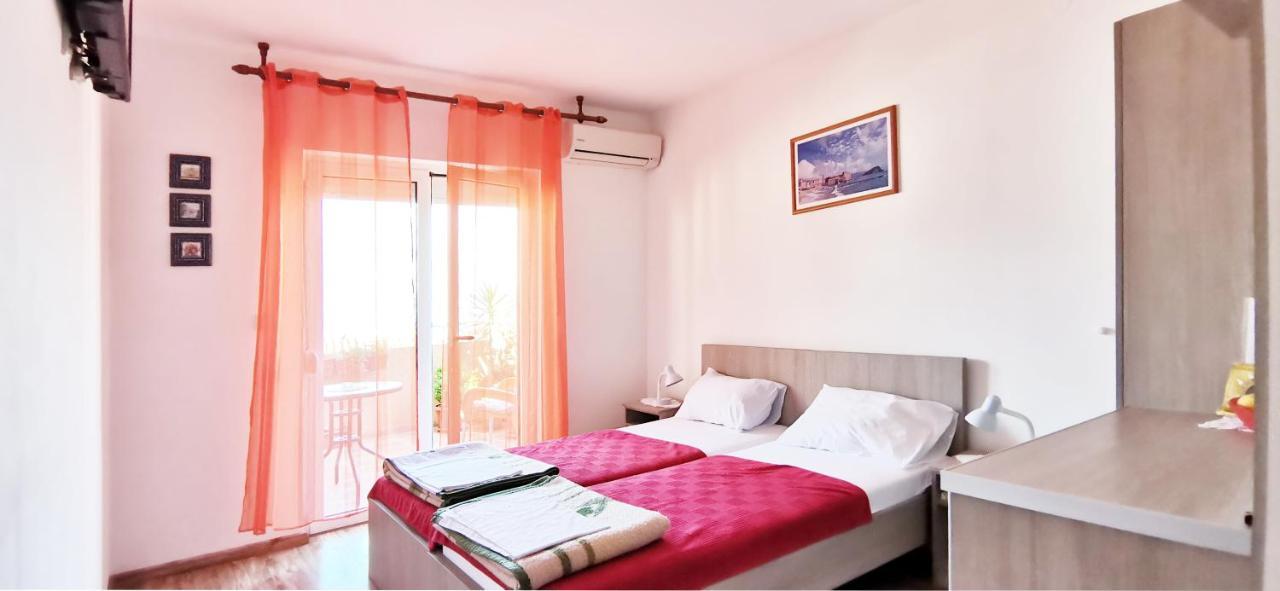 Pensionat Jovana Sea View