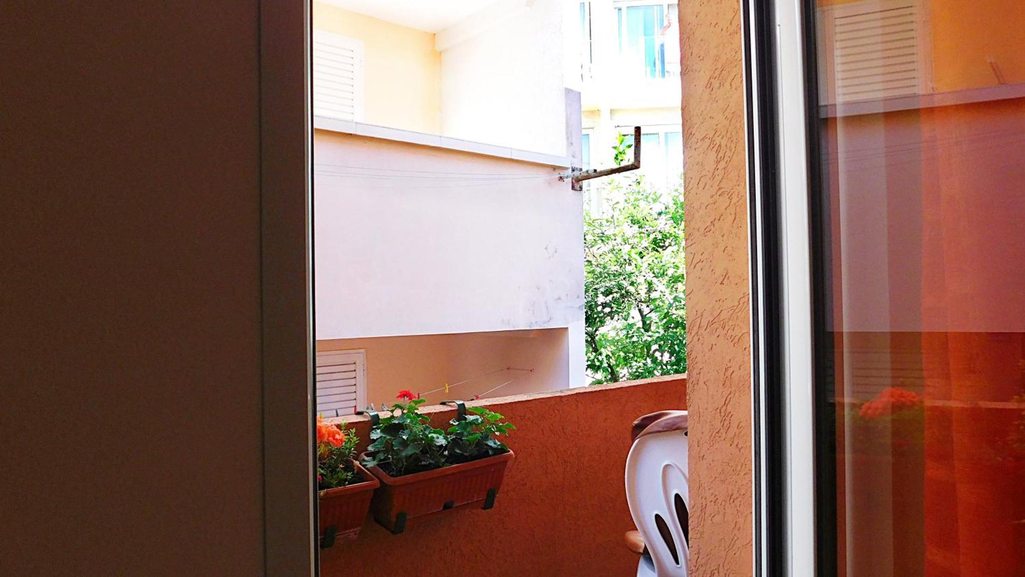 Jovana Sea View Pensionat 3*